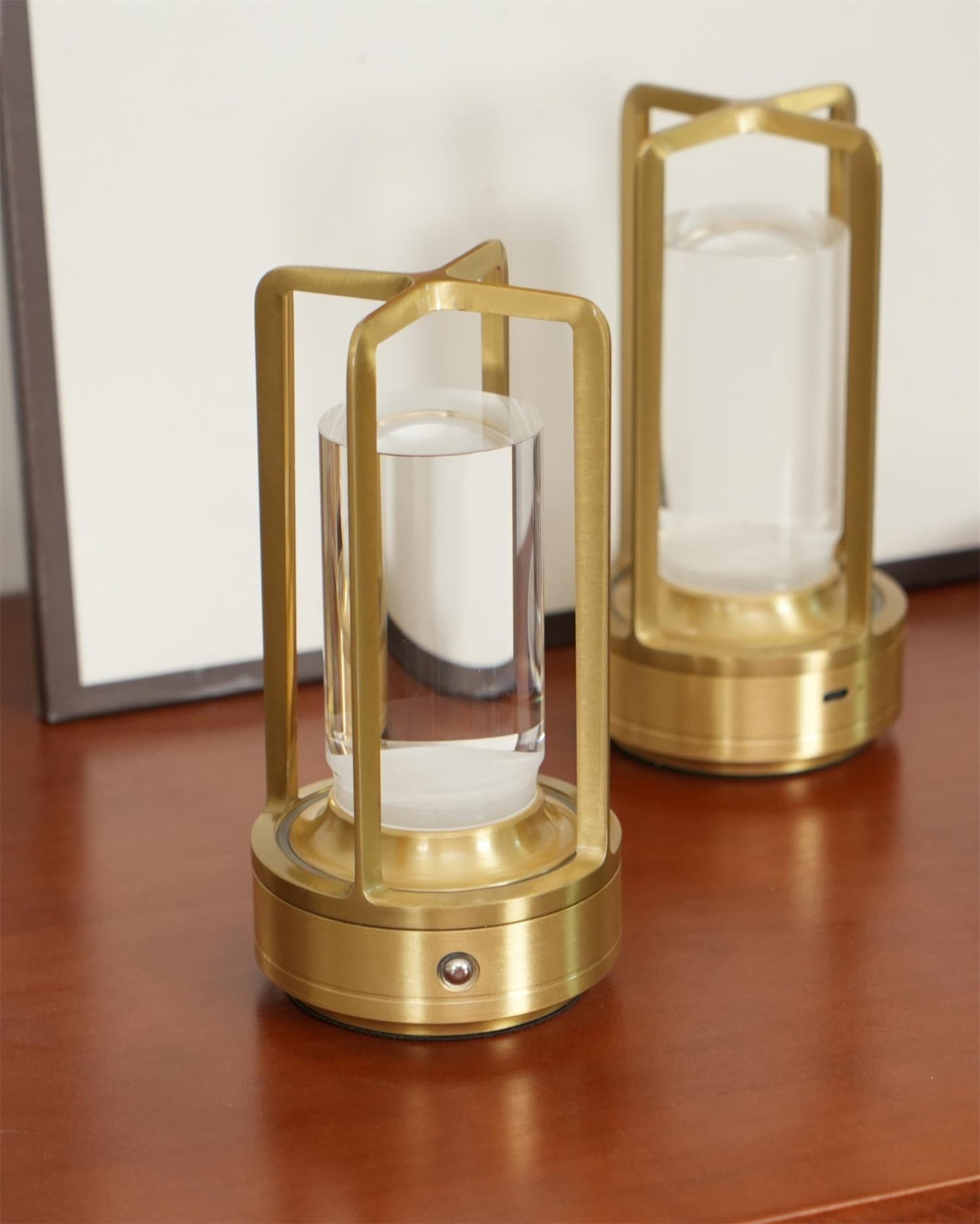 Lantern Cordless Crystal Table Lamp (built-in battery)