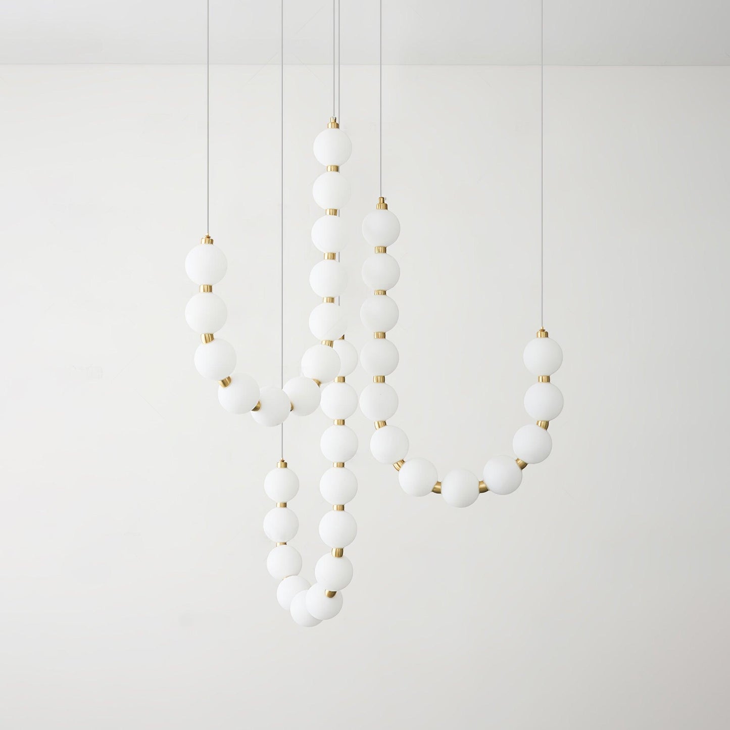 Glass Pearl Necklace Chandelier