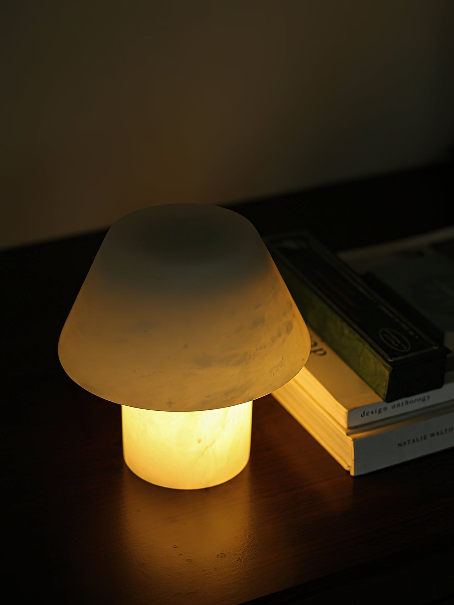 Petra Table Lamp
