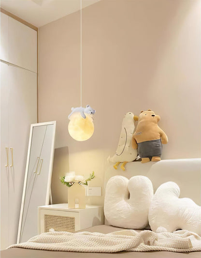 Animal Sleeping Pendant Lamp