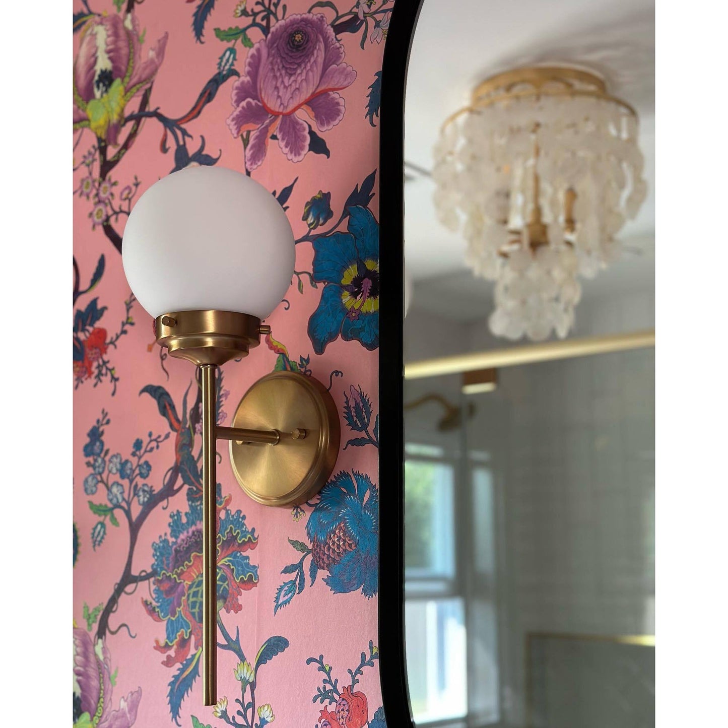 Ayva Glass Wall Lamp