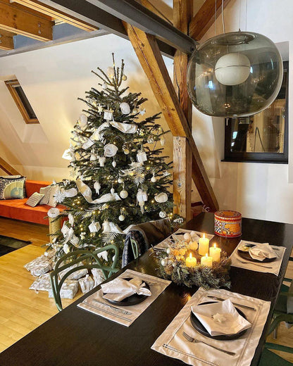 Levita Orb Pendant Light