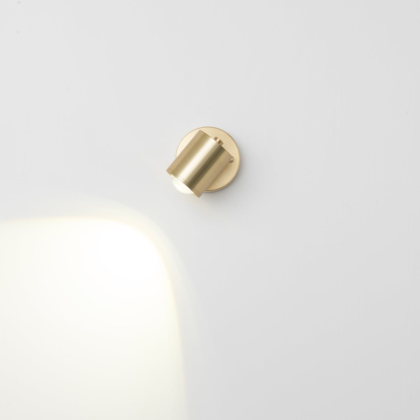Brillora Wall Light
