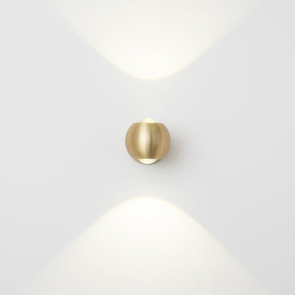 Brillora Wall Light
