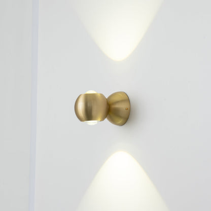 Brillora Wall Light