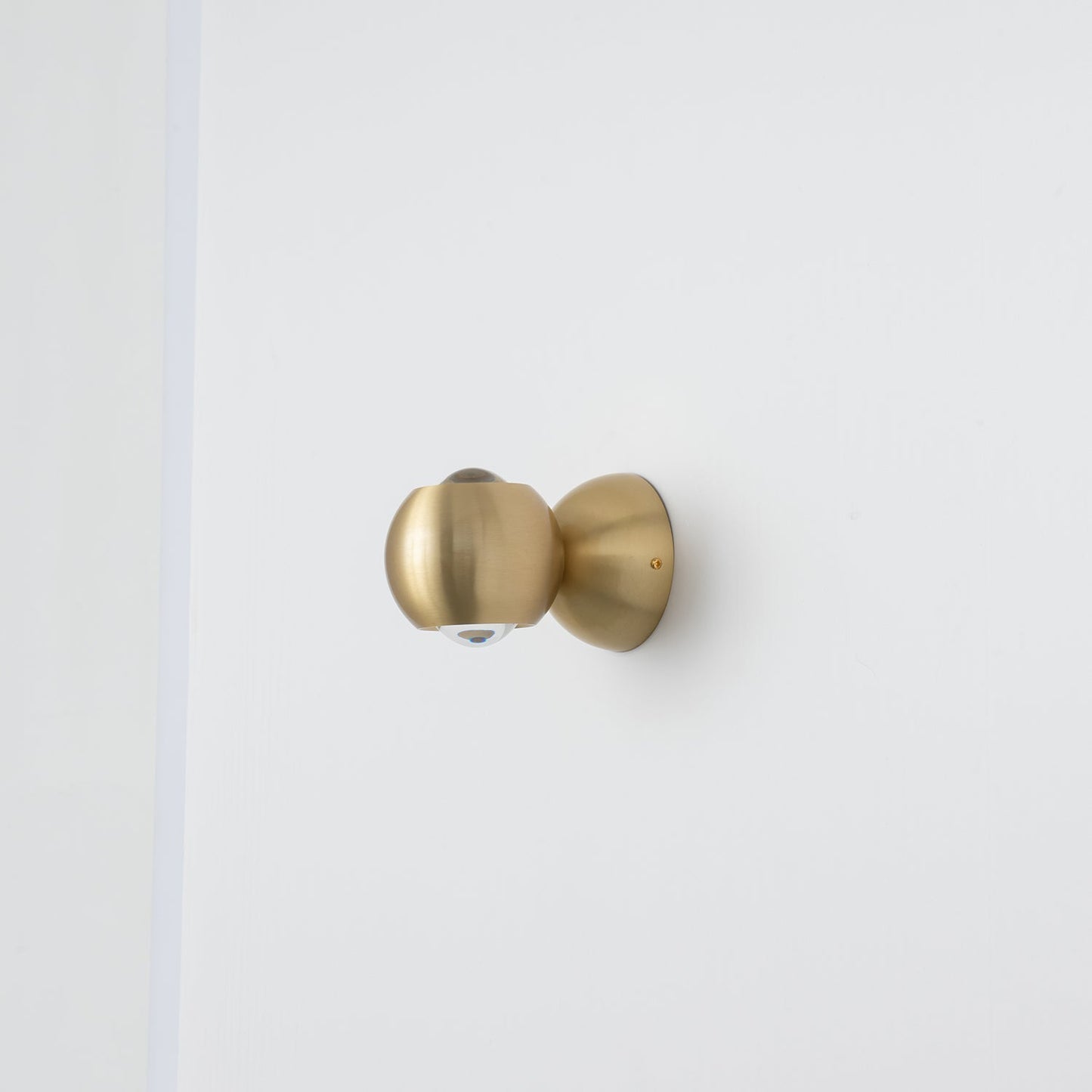 Brillora Wall Light