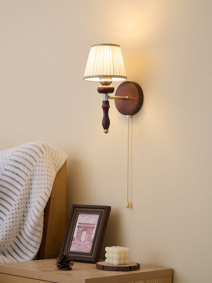 Clarendon Wall Lamp