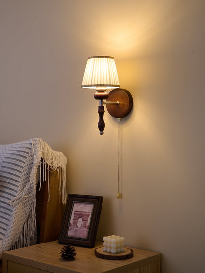 Clarendon Wall Lamp
