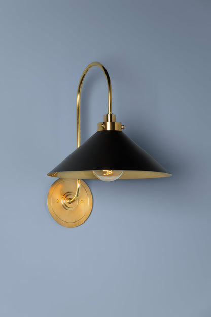Clivedon Wall Lamp