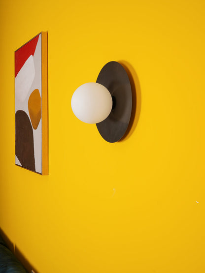 Corona Round Wall Lamp