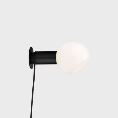 Donya Sphere Wall Lamp