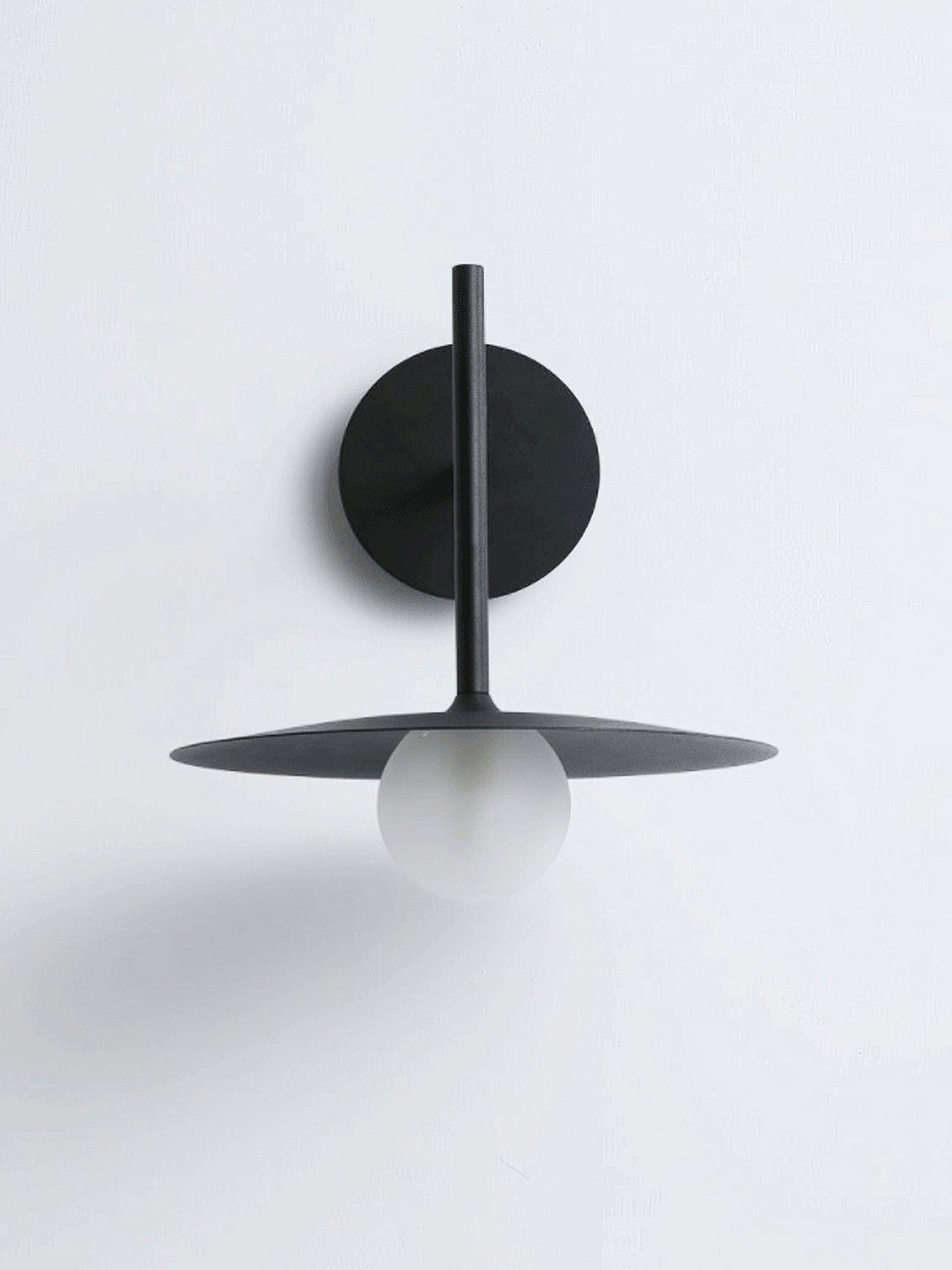 Gea Iron Wall Lamp