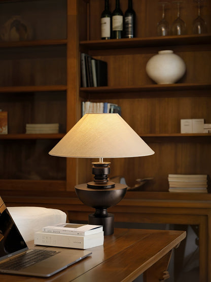 Helios Vase Table Lamp