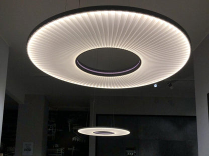 Iris Pendant Lamp