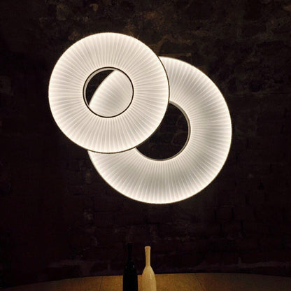 Iris Pendant Lamp