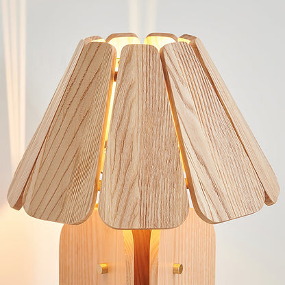 Kubec Table Lamp