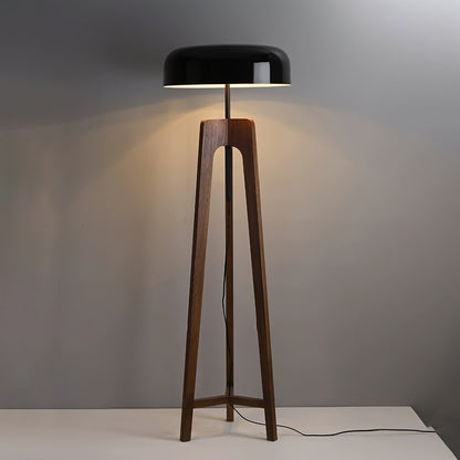 Linea Floor Lamp