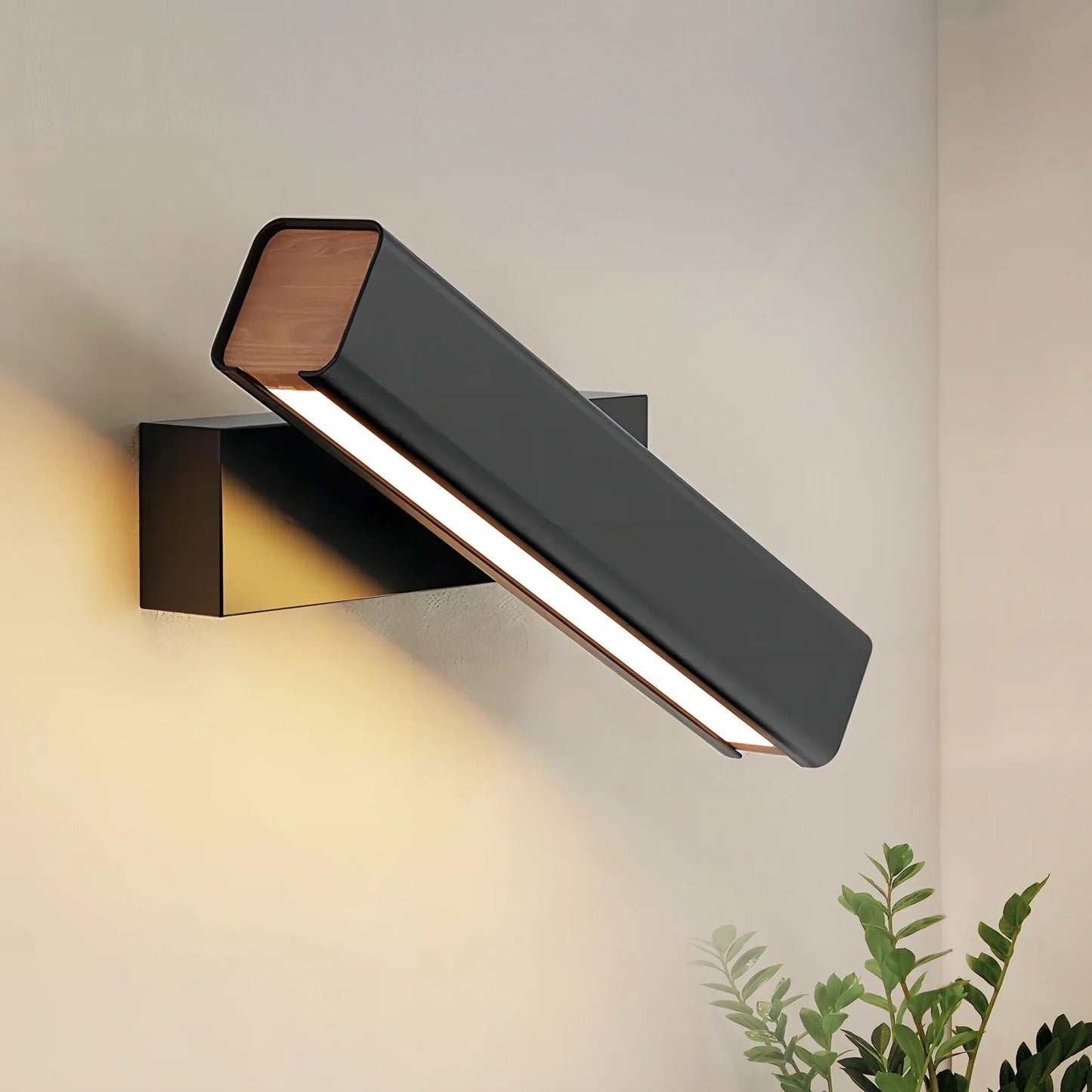 Pixel Rotating Wall Lamp