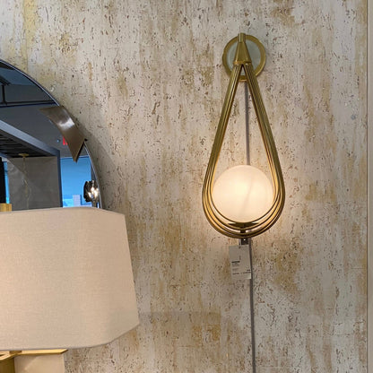 Ova Wall Lamp
