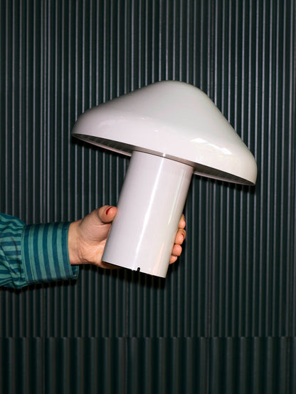 Pao Portable Table Lamp (built-in battery)