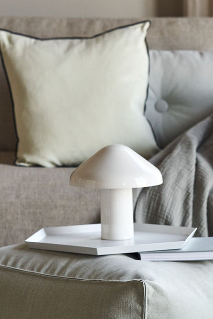 Pao Portable Table Lamp (built-in battery)