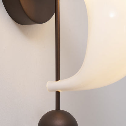 Patty Wall Lamp