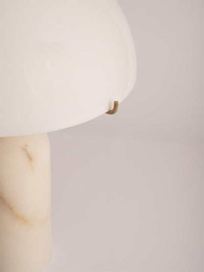Peono Table Lamp