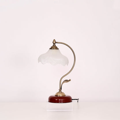 Retro Flower Table Lamp