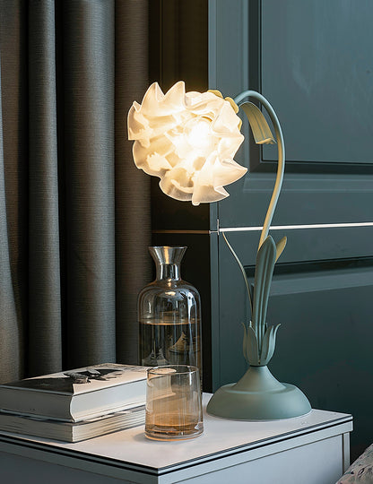 Romantic Flower Table Lamp