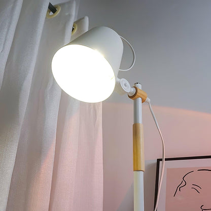 Scantling Desk Lamp