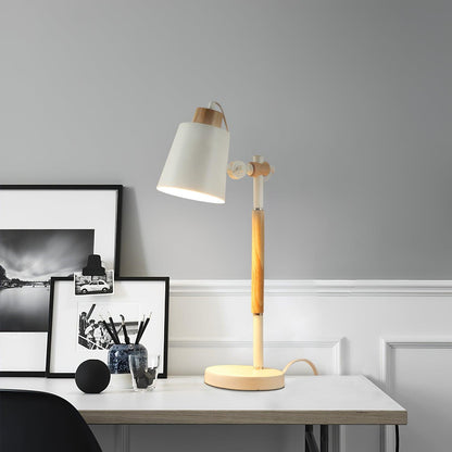Scantling Desk Lamp