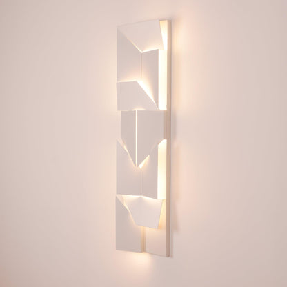 Shadows Grand Plug-in Sconce
