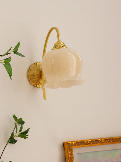 Valley Flower Wall Lamp